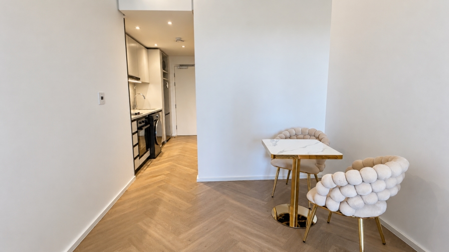 1 Bedroom Property for Sale in Foreshore Western Cape